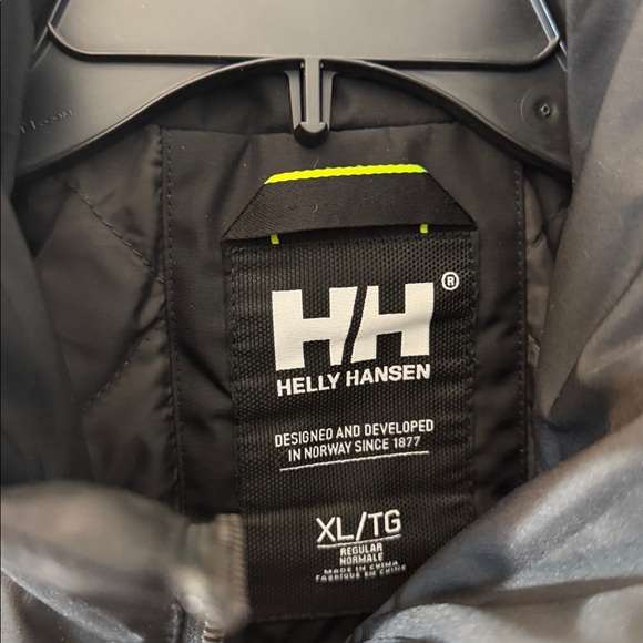 NWT Helly Hansen Women's Welsey Waterproof Insulated Coat - Picture 7 of 16